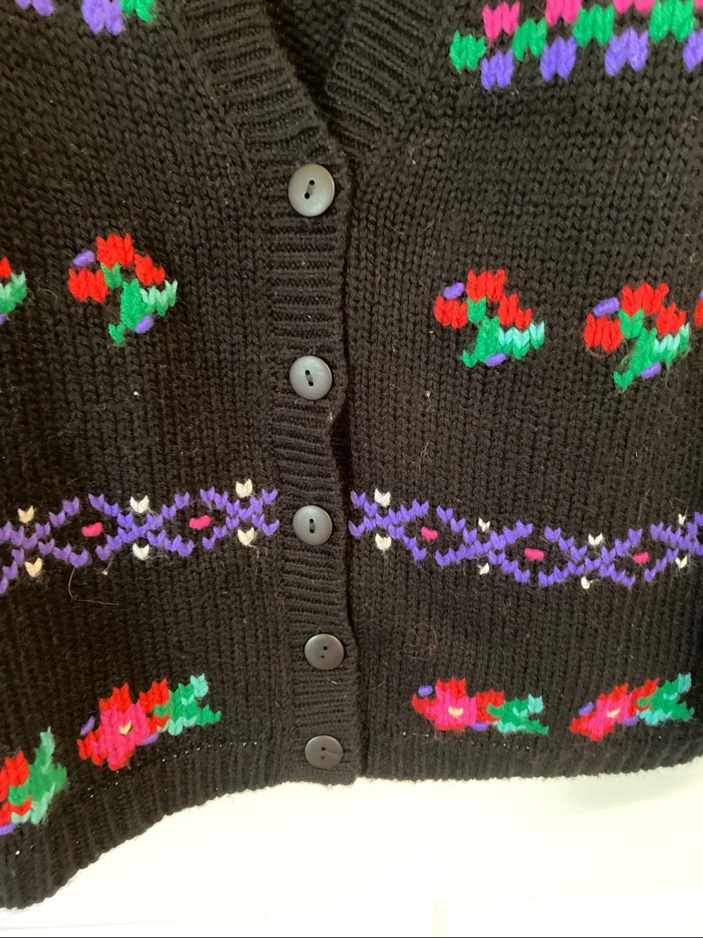 Silvercord  VTG 80s Black Floral Knit Cardigan Sweater